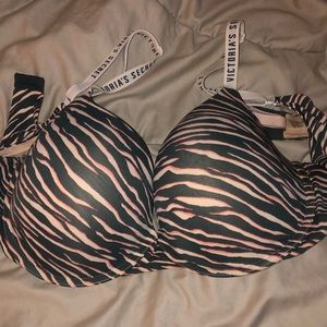 Victoria’s Secret bra